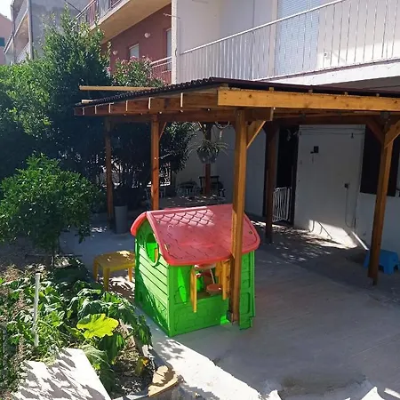 Maja Διαμέρισμα *