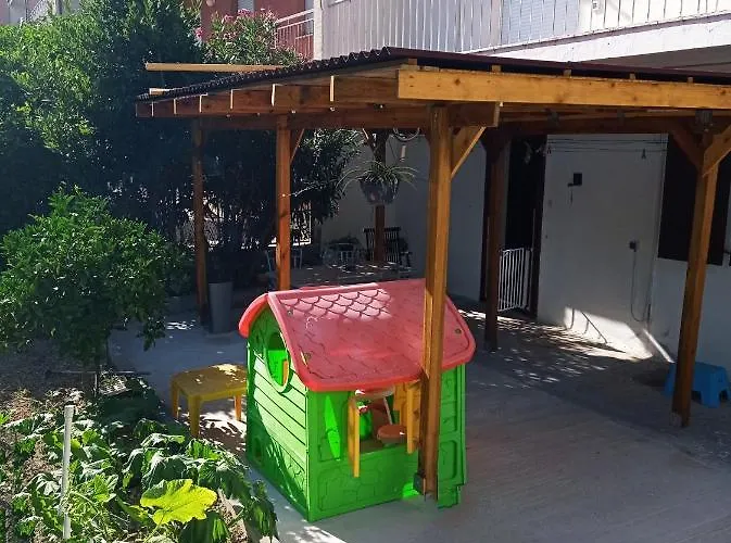 Maja Apartmán *