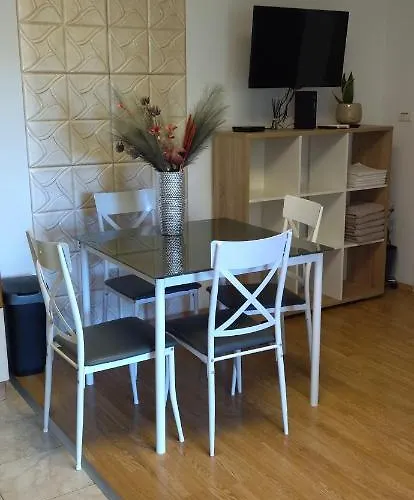 Maja Apartmán *
